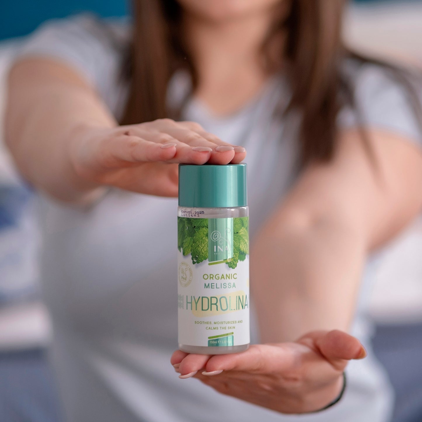 Bio Zitronenmelissenwasser (Melissa) - Hydrolina für Dermatitis und Hautreizungen