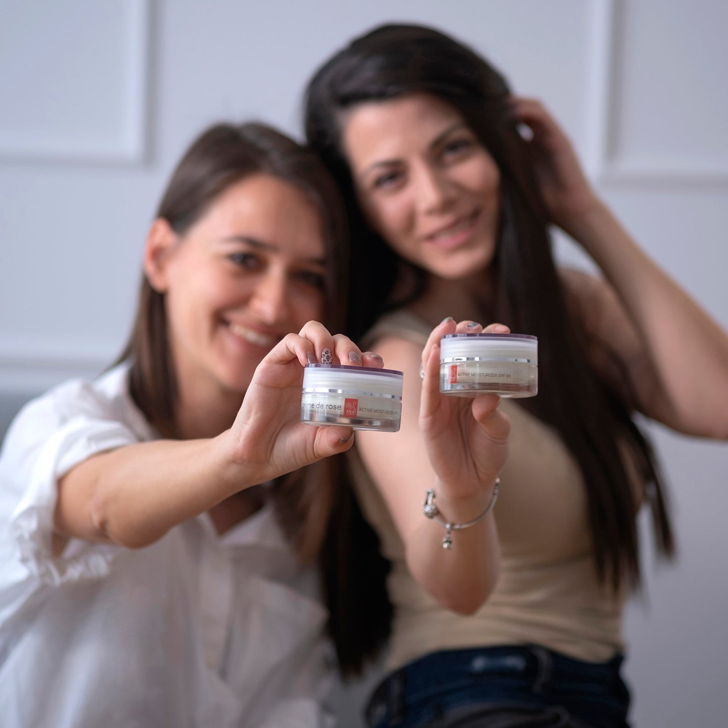 Crème de rose - Gesichtscreme mit SPF 30 - stark angereichert mit ätherischem Bio-Rosenöl