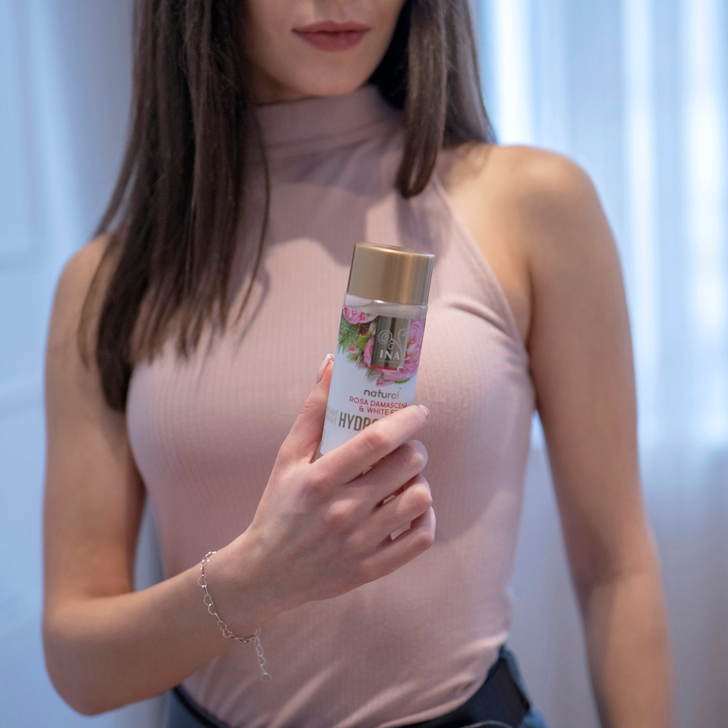 Hydrobiotic - Rose, Weißtanne und Zitronenschale - intensive Anti-Age-Pflege