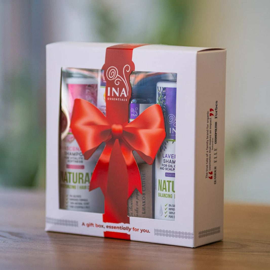 InaEssentials Geschenkbox (17,8 cm × 14,7 cm × 5 cm)