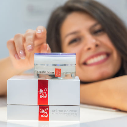 Kaufen Sie 2 Active Moisturizer und erhalten Sie 1 Anti-Age-Gesichtsserum gratis